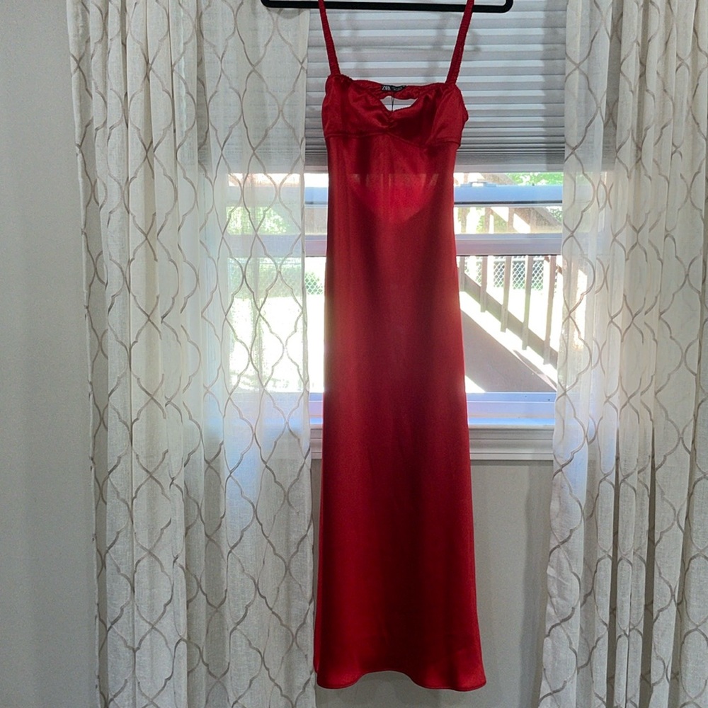 Zara silk red dress meduim